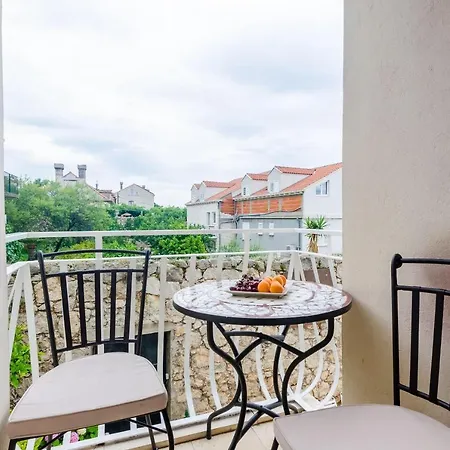 Katarina - Double With Balcony Διαμέρισμα *